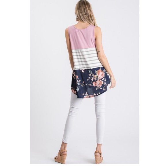 Women's Stripe And Floral Color Block Tank Top. - Picture 4 of 4